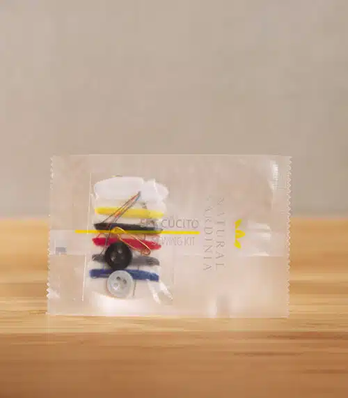 Natural Sardinia Linea Cortesia Set Cucito Bustina 1 Pezzo